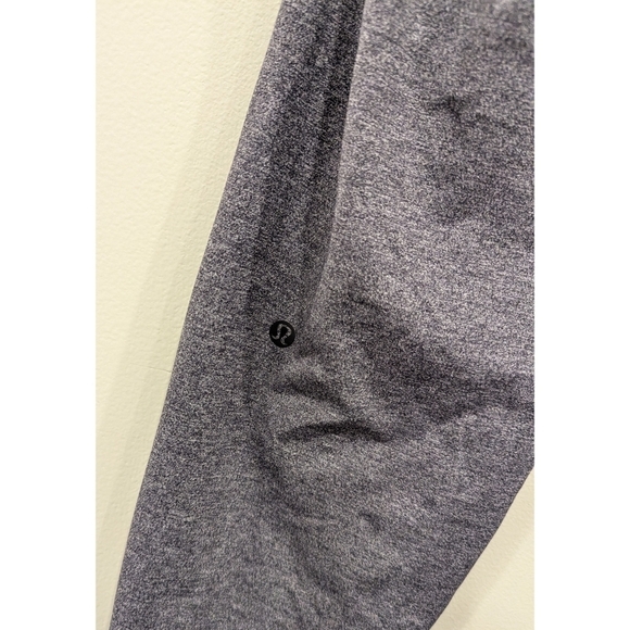 Lululemon On the Fly Pant 28" Inseam in Heathered Grey Size 6 - Picture 4 of 8